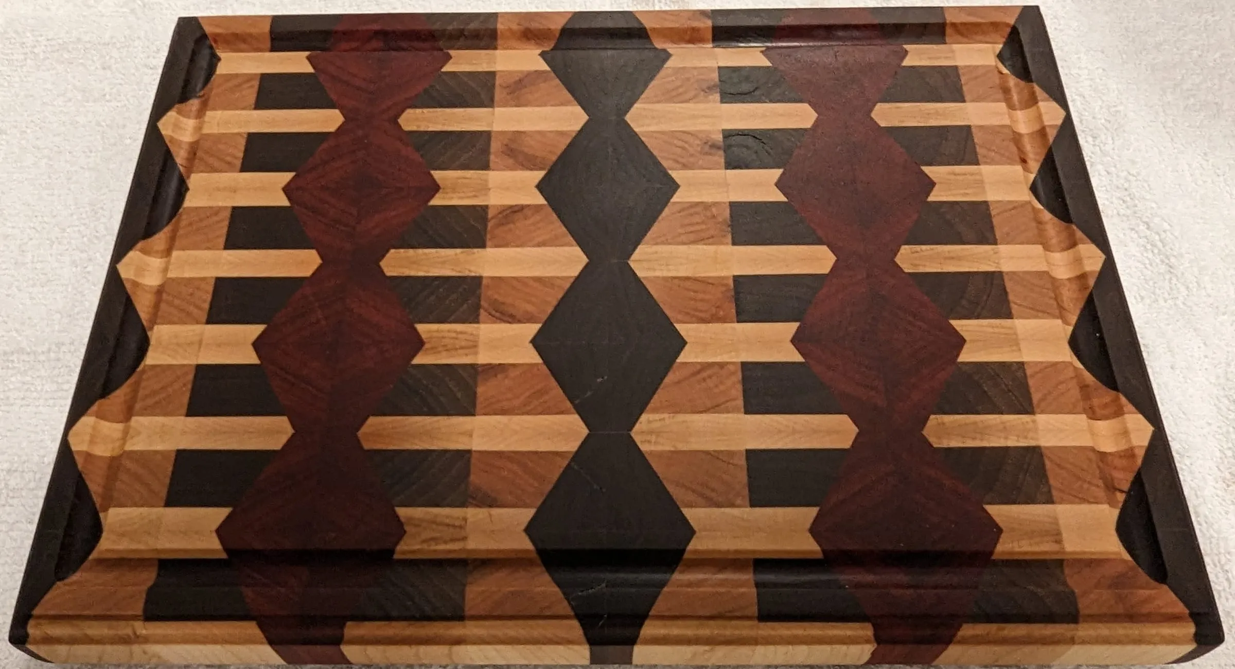 End-Grain Boards & Bowls — Hourglass pattern at an angle