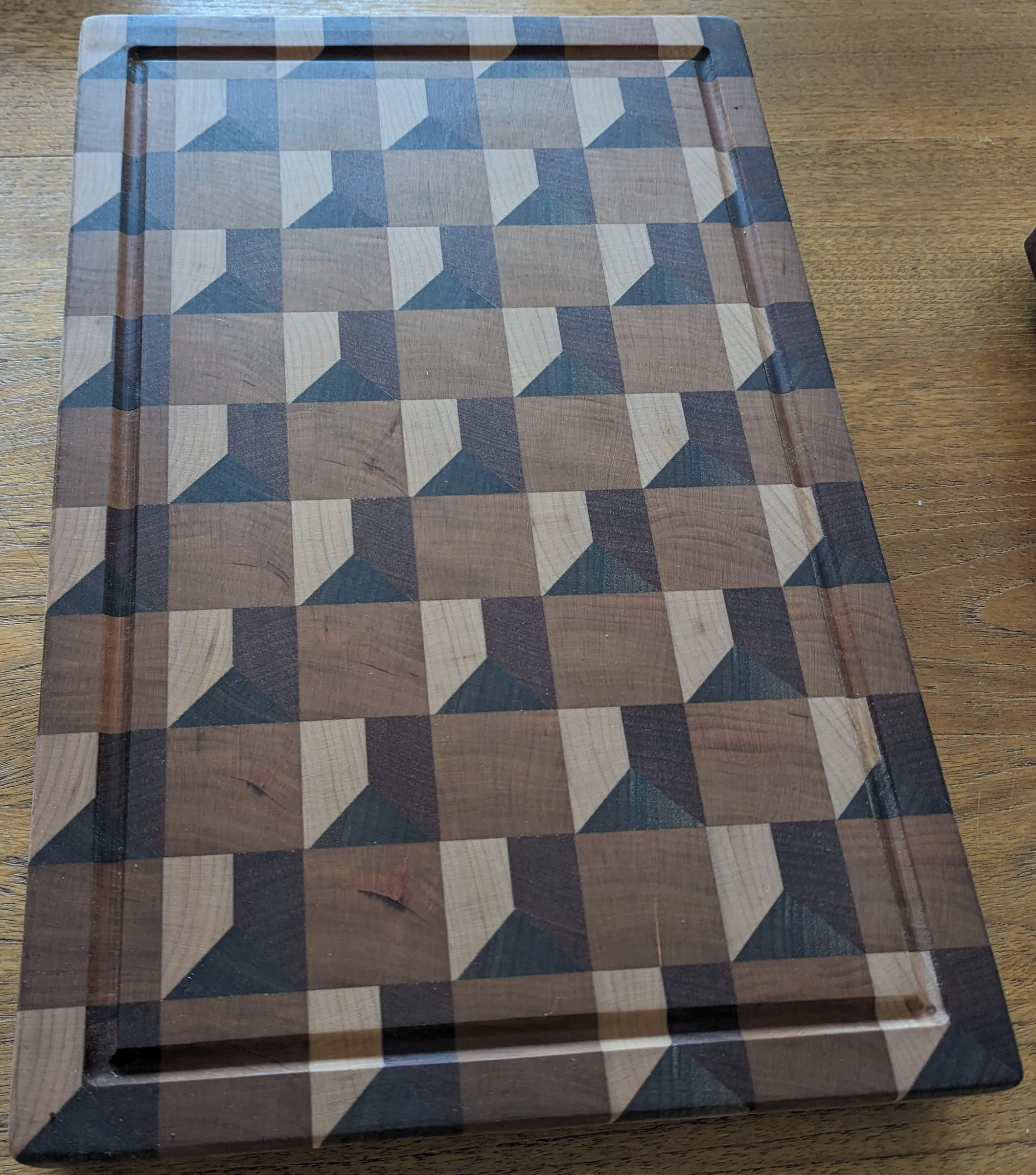 End-Grain Boards & Bowls — Cube pattern with a juice groove