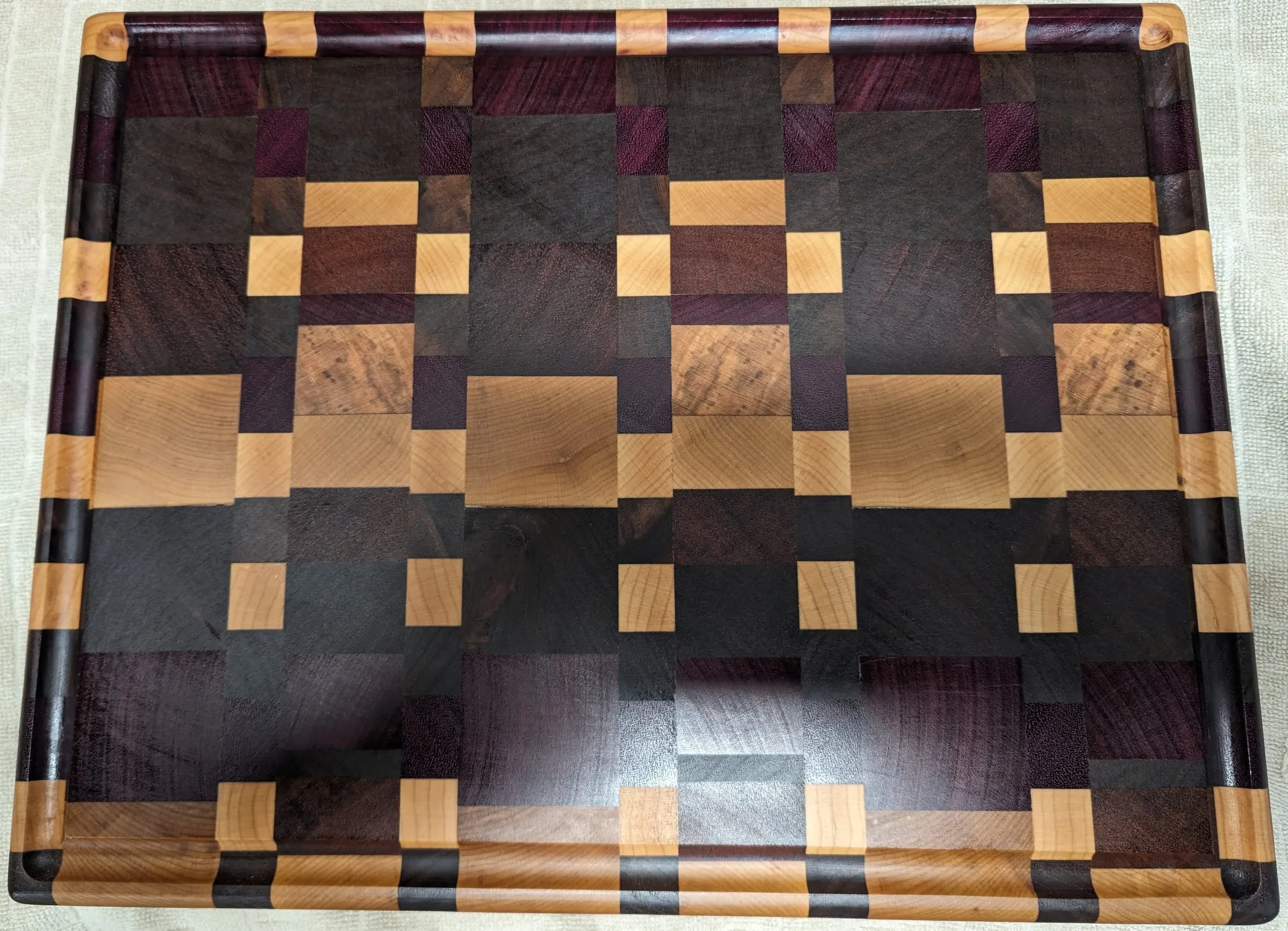End-Grain Boards & Bowls — Burl-accented mosaic
